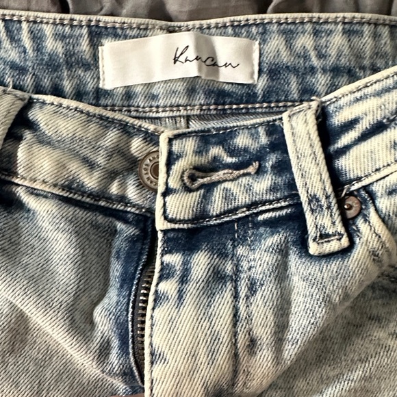 KANCAN SHORTS SIZE SMALL - Picture 3 of 4